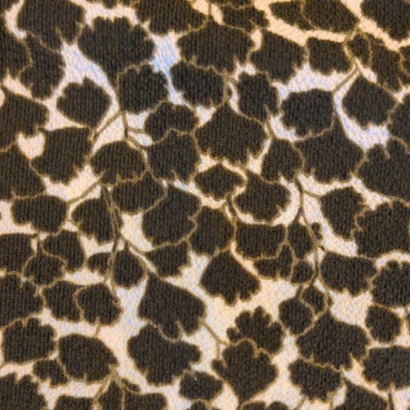 Michael Kors Black and White cold shoulder Blouse - Picture 4 of 8